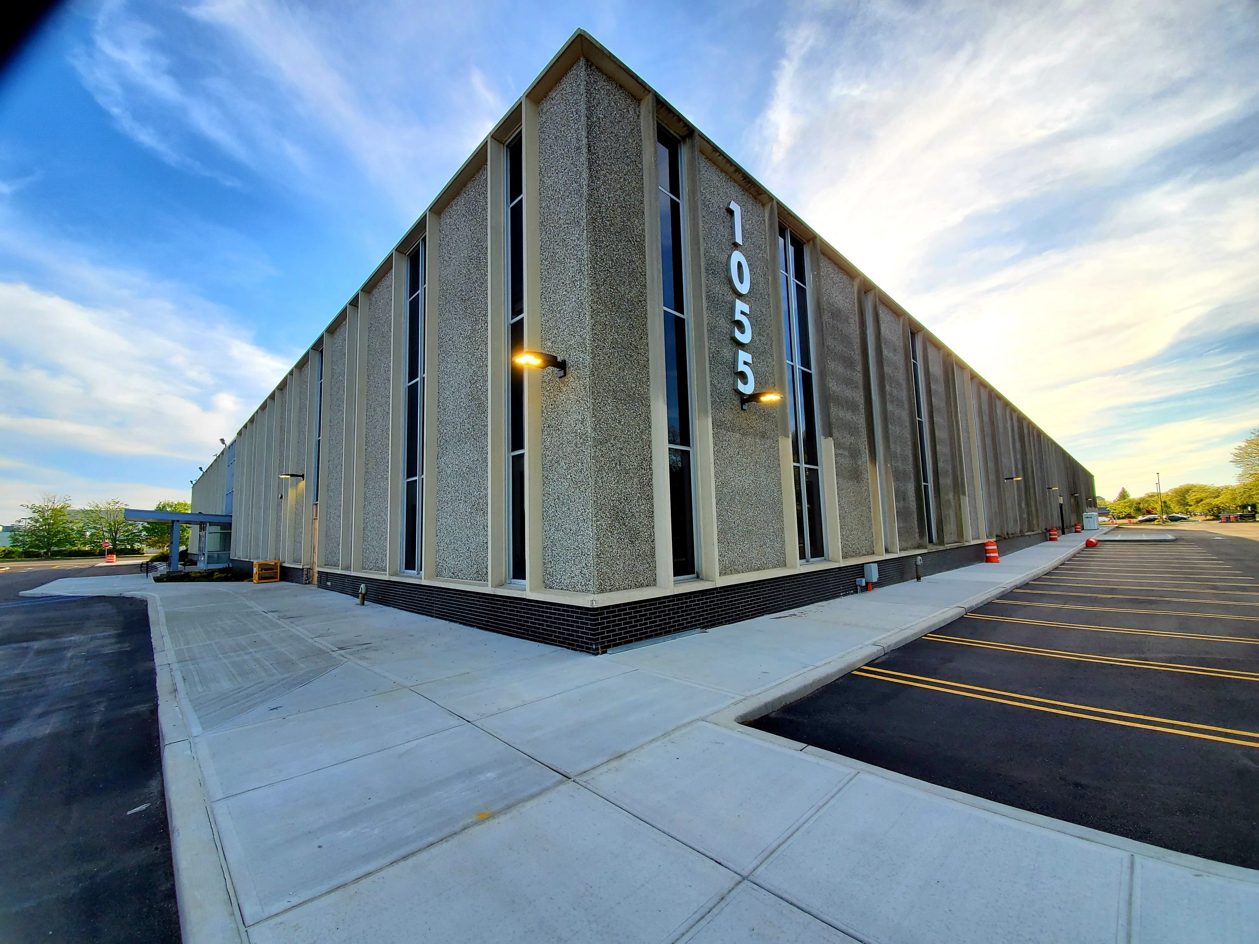 Northwell Health Medical Center - American Dream Power Washing